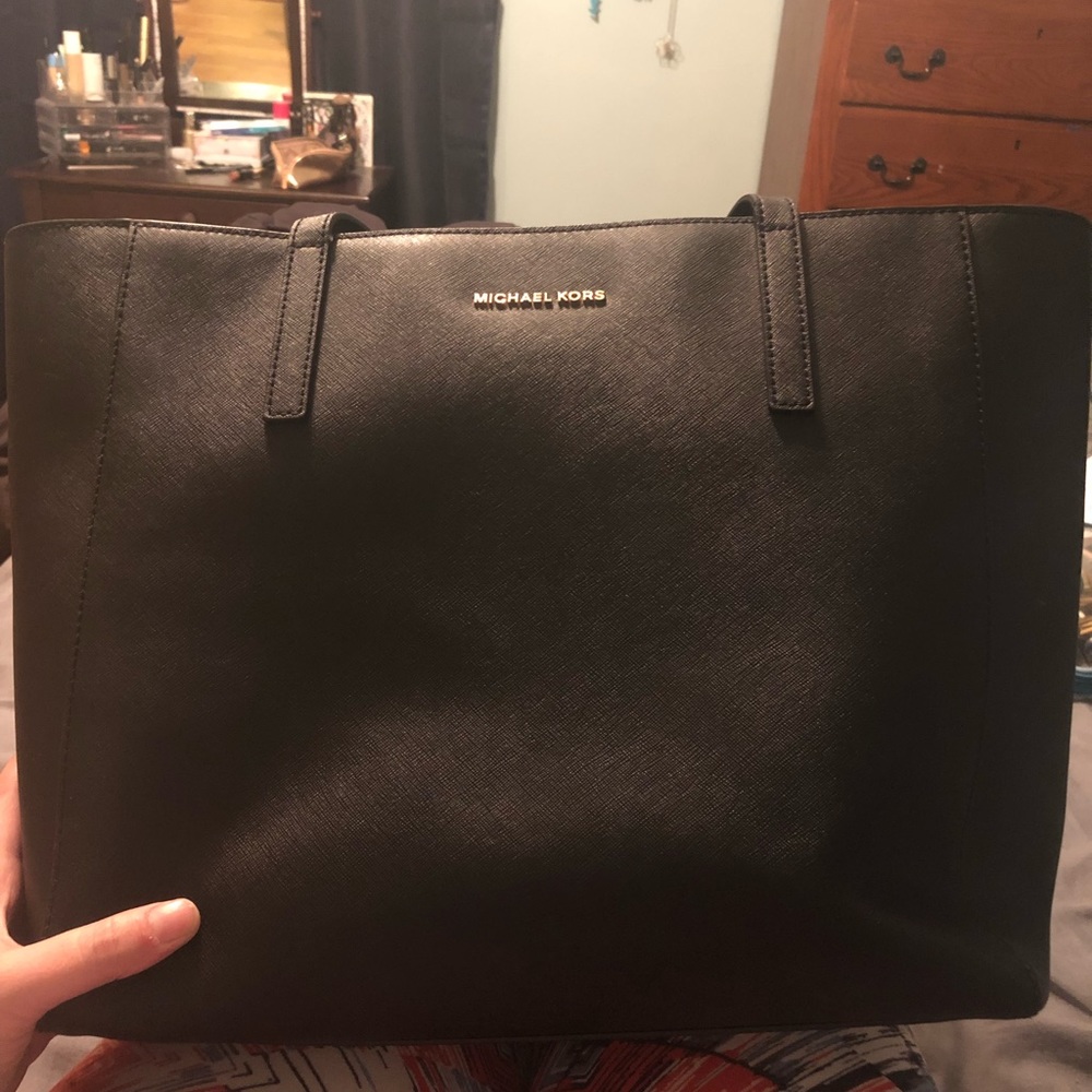 Authentic Michael Kors Tote